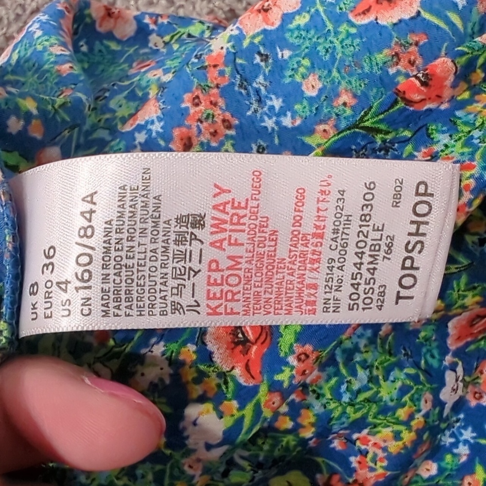 NWT Top Shop Wrap Blouse Blue Green Floral Top Ruffles Ties V Neck Size 4 - Picture 7 of 7